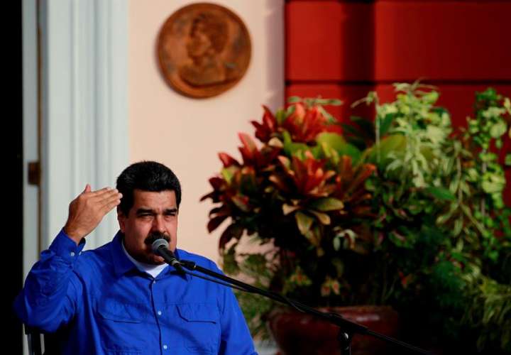 Maduro confirma reunión con equipo noruego que auspicia diálogo con oposición