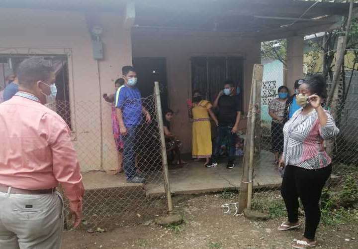 Lloran a los 11 familiares ahogados en tragedia de Veraguas