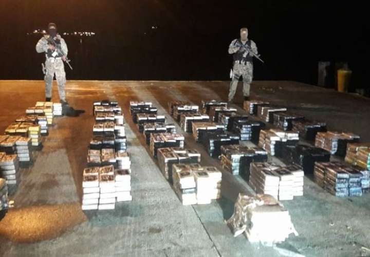 Incautan 1,8 toneladas de cocaína en el mar Caribe