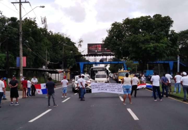 Movimiento "Curundú Unido" protesta y pide activación de megaproyectos  [Video] 