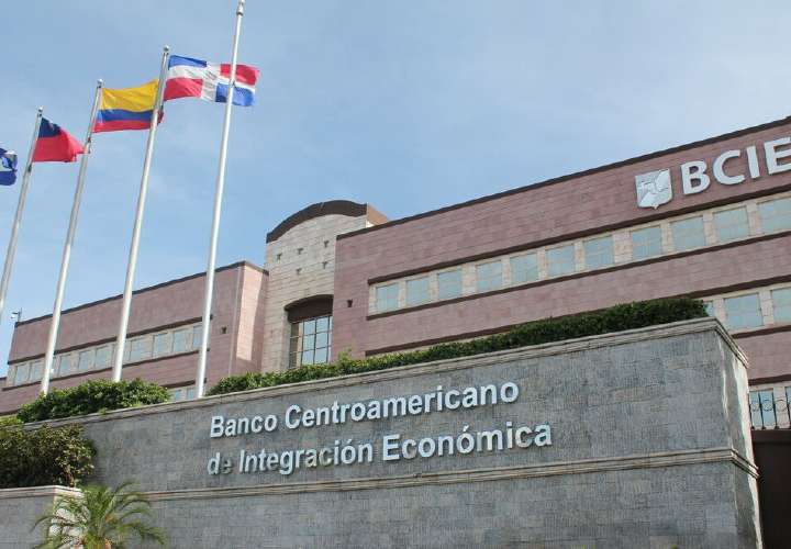 BCIE aprueba $400 millones a Panamá