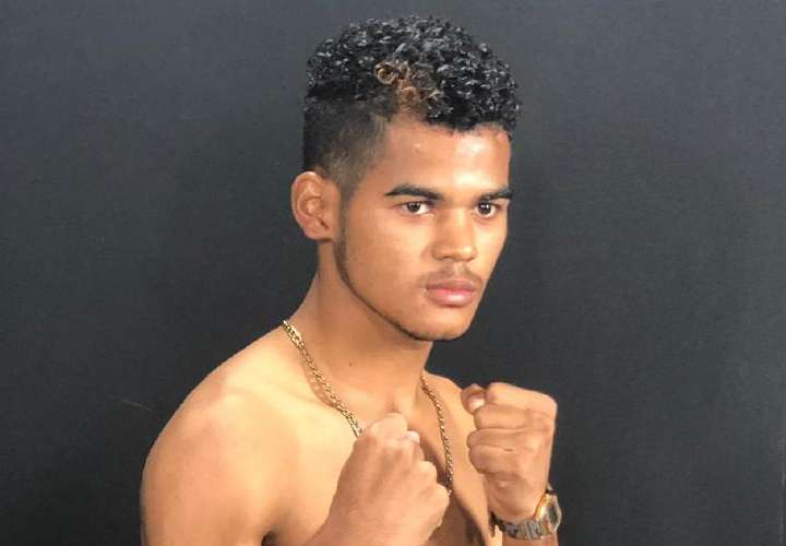 Panameño José ‘El Magnífico’ Núñez va a la Carpa Grande del boxeo mundial