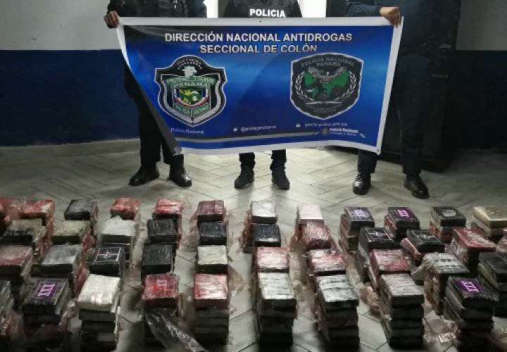 Incautan 225 paquetes de droga en contenedor procedente de Brasil  [Video]