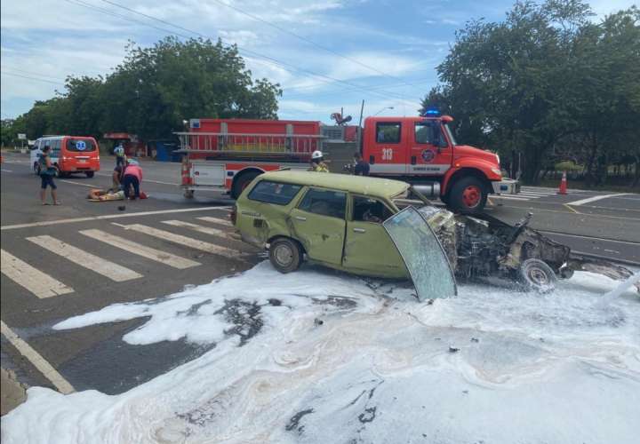 Dos heridos deja accidente en El Espinal de Guararé