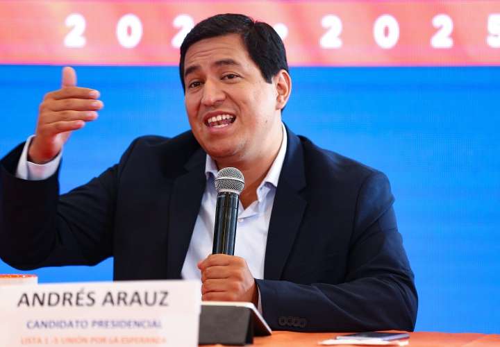 Arauz y Lasso pasan a la segunda vuelta de las presidenciales de Ecuador