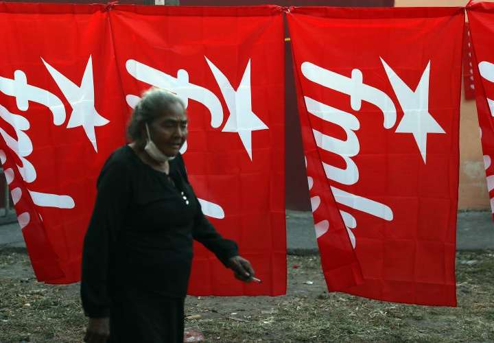 El FMLN reconoce su derrota electoral y concentración del poder en Nayib Bukele