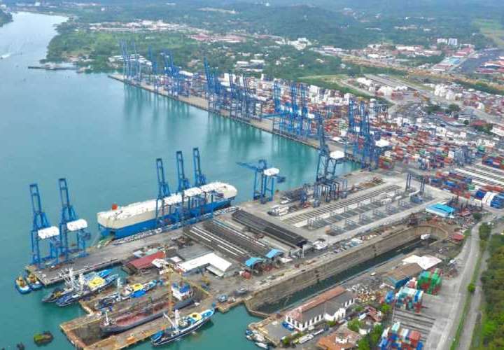 AMP objeta proyecto sobre salarios en puertos