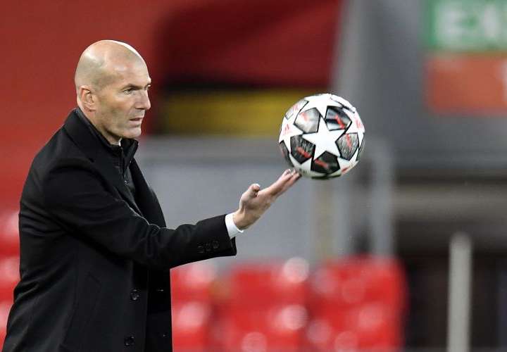 Zidane evita posicionarse sobre la Superliga: "Mi opinión no importa"