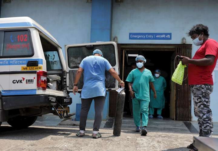  Al menos 15 muertos en un incendio en hospital para casos de covid en India