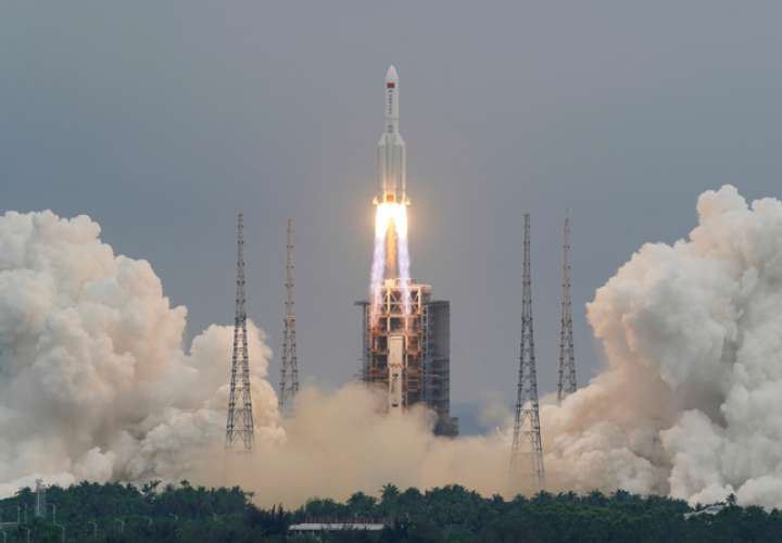 Cohete chino descontrolado chocará con la atmósfera terrestre en la madrugada