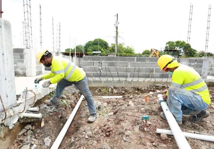 Meduca reanuda construcción del colegio en Soná