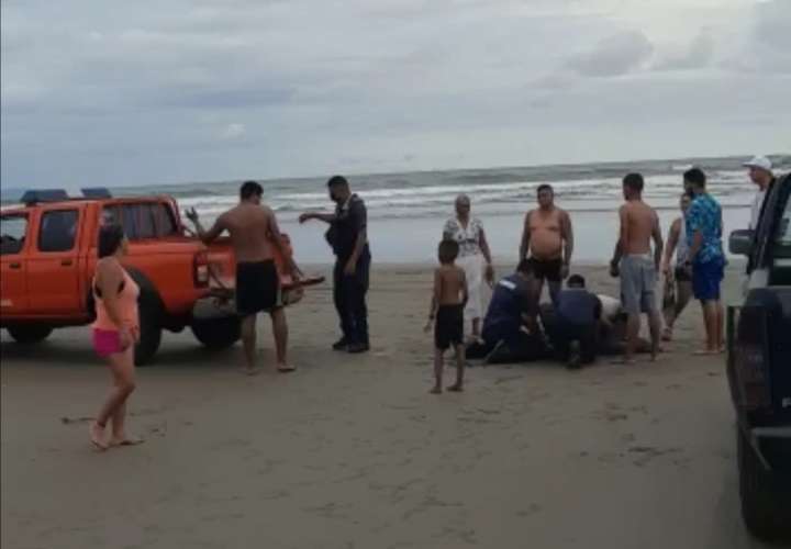 Se ahoga en playa Las Lajas; ambulancia llegó mucho tiempo después 