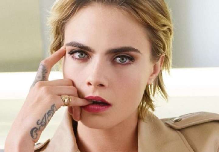 Cara Delevingne afirma que la homosexualidad le parecía una enfermedad mental