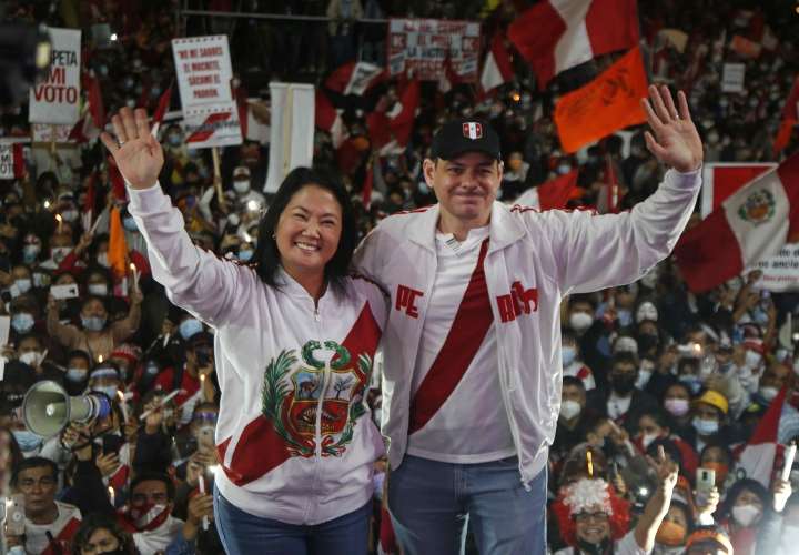 Fiscalía peruana allana e incauta dos propiedades del esposo de Keiko Fujimori