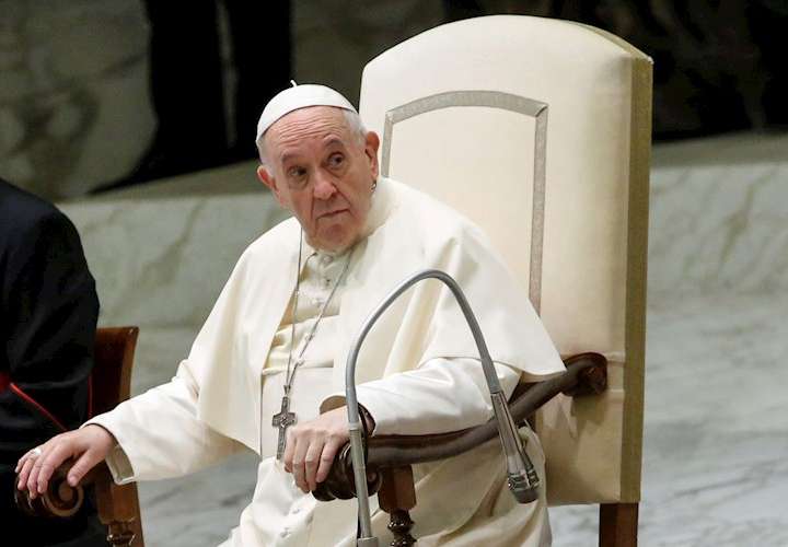  El papa lamenta que la pandemia haya sembrado desolación y tensión