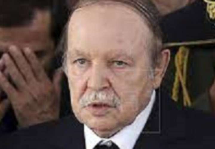 Muere Abdelaziz Bouteflika, el presidente más longevo de Argelia, a los 84 años