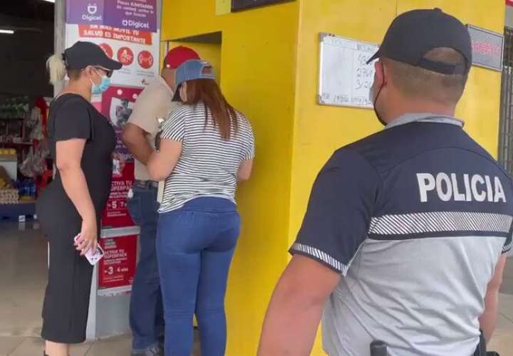 Le caen a vendedores de chances clandestinos en Chiriquí  [Video]