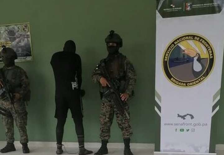 Capturan a colombiano con cargamento de droga, armas y municiones