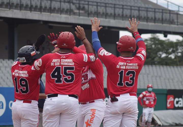 Panamá Metro sigue firme en el grupo A del Campeonato Nacional de Béisbol Mayor