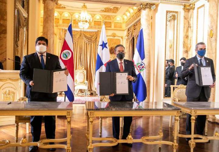 Tres presidentes reunidos en Panamá piden abordar crisis en Haití y Nicaragua