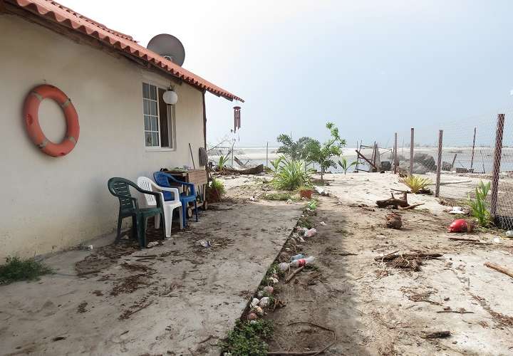 19 poblados en Panamá Oeste son afectados por el ascenso del nivel del mar