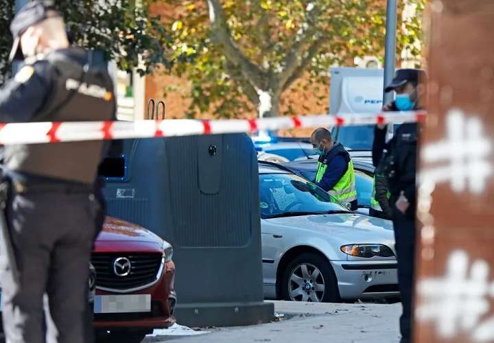 Abaten a un hombre que amenazó con un cuchillo a varias personas  en Madrid