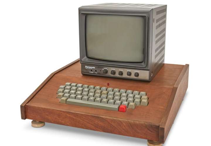 Un ejemplar del primer modelo de Apple de hace 45 años, a subasta en EE.UU.
