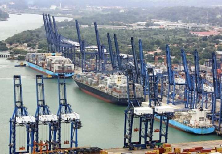Piden respetar el libre acceso a los puertos del país