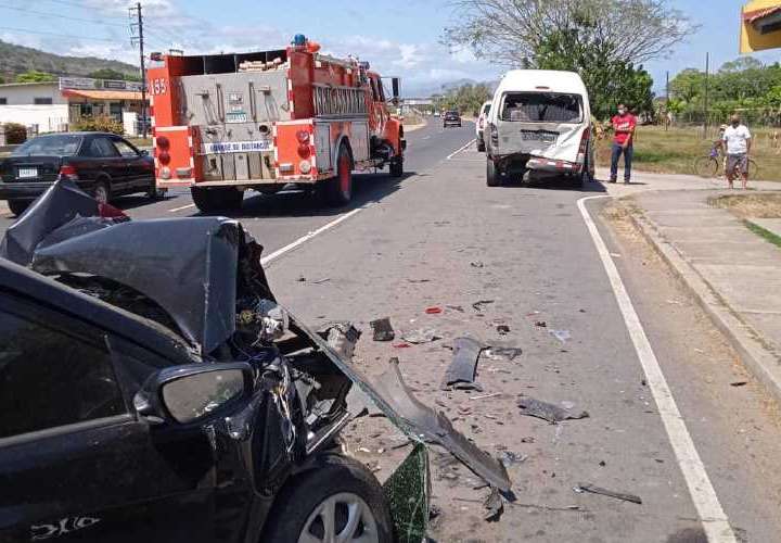 Al menos 13 heridos en accidentes en Coclé