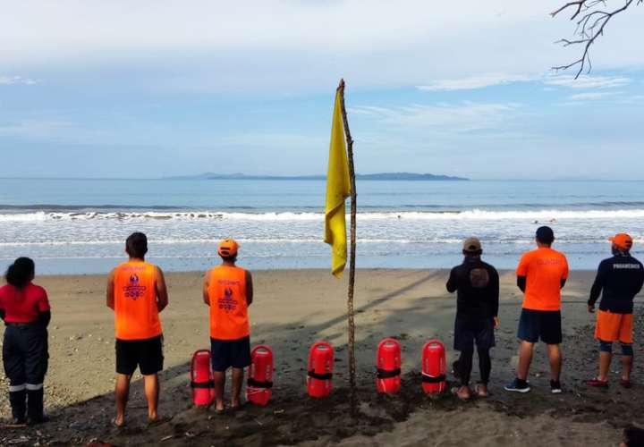 Precaución: Colocan bandera amarilla en playa veragüense