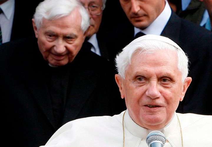 Benedicto XVI se retracta declaraciones de informe sobre abusos en la iglesia