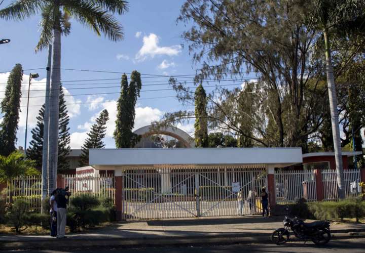 ista de la fachada de la Universidad Politécnica de Nicaragua (UPOLI), hoy en Managua (Nicaragua). EFE
