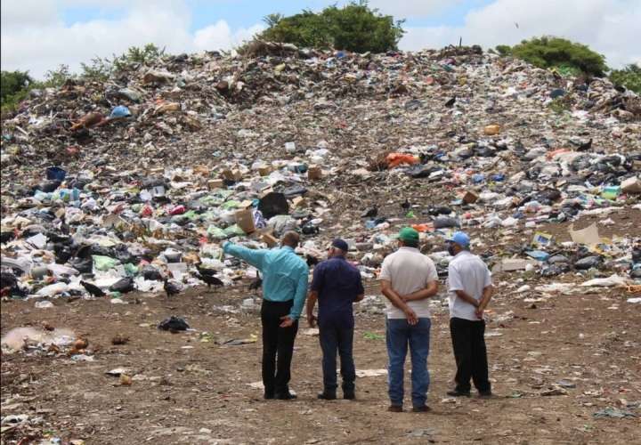 El vertedero principal sobrepasó su capacidad, lo que preocupa a autoridades y moradores de esta región del país.