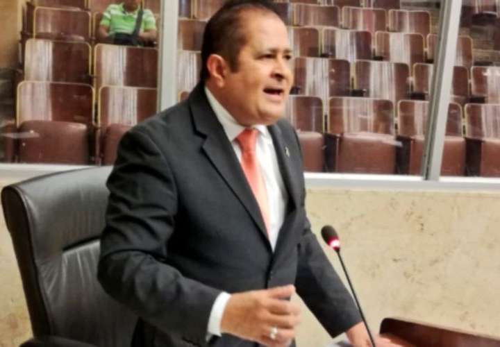 Vicepresidente de la Asamblea: graves actuaciones de López y Caraballo