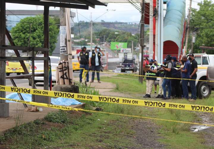 Asesinan a "Rasta" frente a su hijo y en parada llena de estudiantes