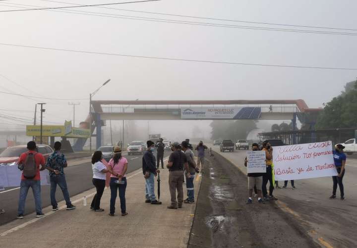 Salieron a protestar por mal estado de calles en Veraguas [Video]