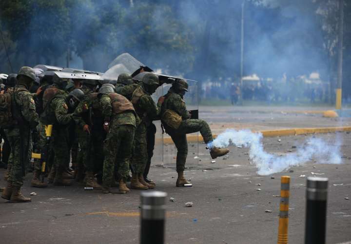 Denuncian un segundo manifestante muerto en protestas en Ecuador