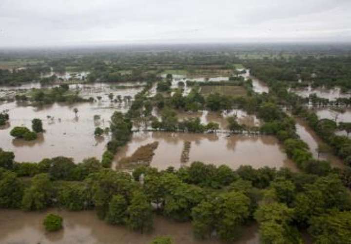 Guatemala decreta estado de calamidad en 8 departamentos por lluvias