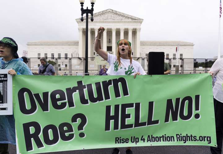 El Tribunal Supremo de EE.UU. deroga el derecho al aborto