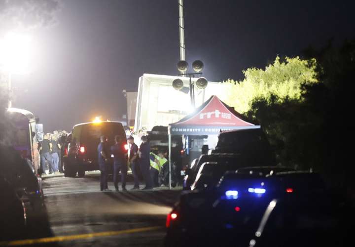  46 muertos y 16 heridos en camión de inmigrantes hallado en Texas