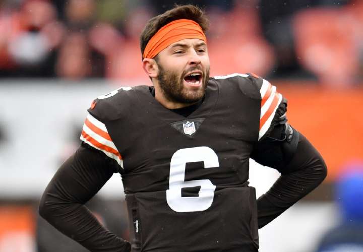 Cleveland Browns cambian a Baker Mayfield a Carolina Panthers