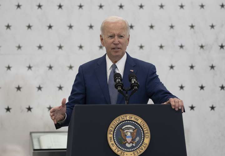  Biden pide que le manden historias sobre la violencia y tiroteos