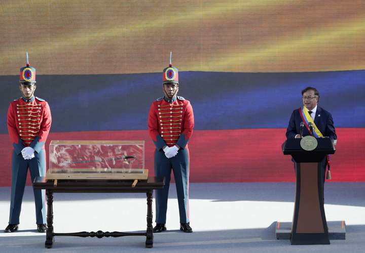 Espada de Bolívar estuvo oculta en Panamá 