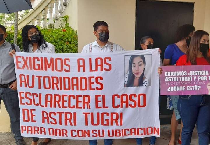 Los familiares de Astri Tugrí solicitan a las autoridades del Ministerio Público que le caiga todo el peso de la ley a la persona que le causó la muerte. 
