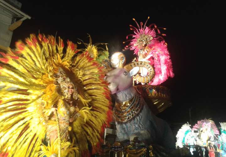 Azuero se prepara para el carnaval y desfile de Las Mil Polleras
