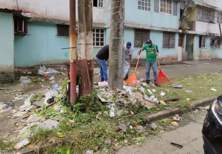 Alcaldía de Colón multa 4 empresas por mala disposición de la basura