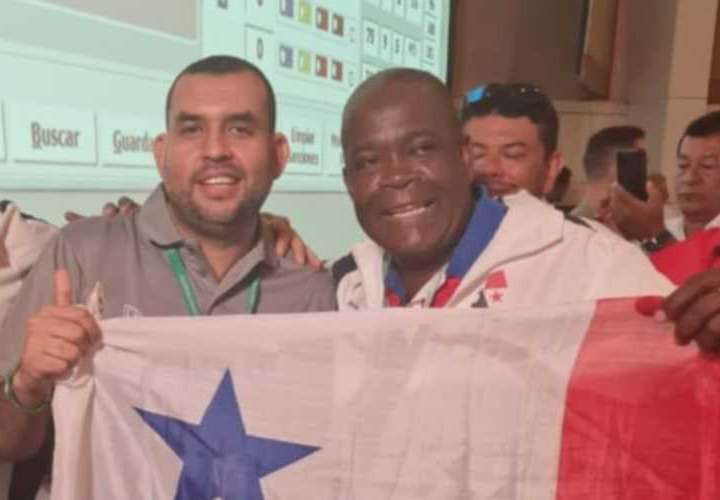 Panamá logra oro en Mundial de Dominó