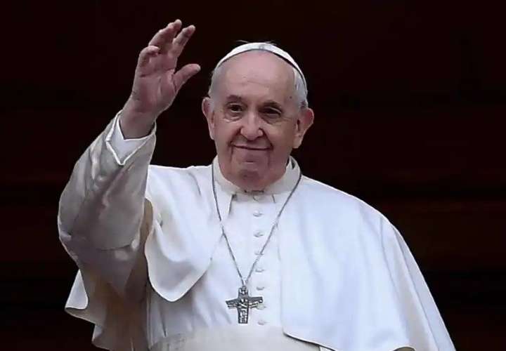 Papa agradece a Panamá por el trato humanitario a los migrantes