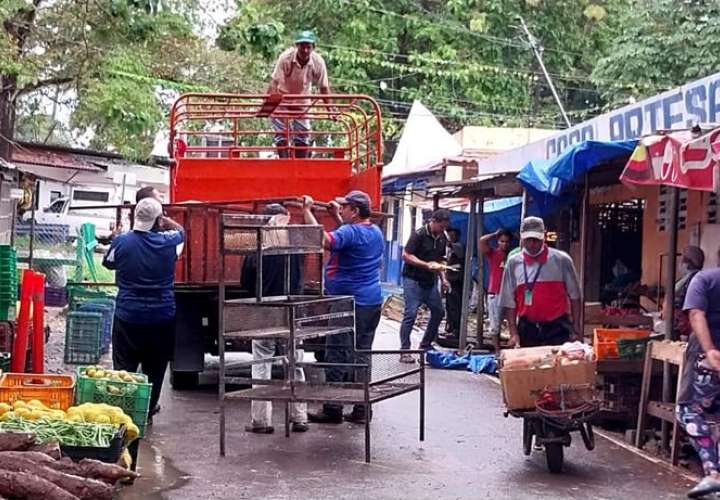 Vendedores regresan al Mercado de Abastos de La Chorrera