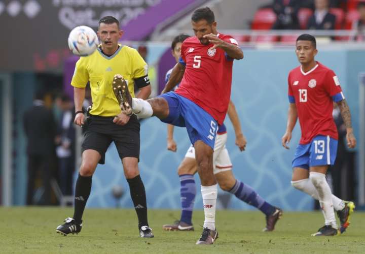 Celso Borges: "El triunfo contra Japón nos invita a creer"